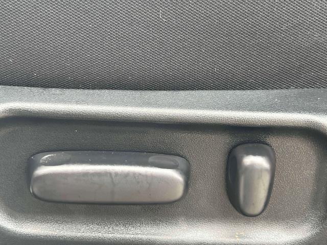 Photo of 2022 White Toyota Tacoma