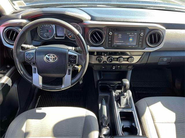 Photo of 2018 Midnight Black Metallic Toyota Tacoma