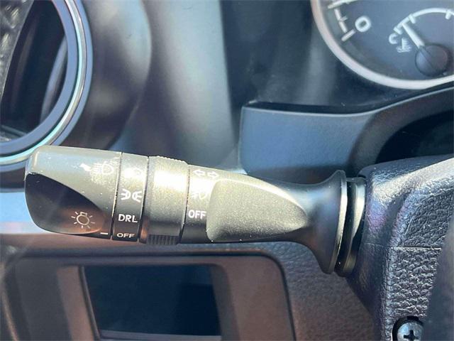 Photo of 2018 Midnight Black Metallic Toyota Tacoma
