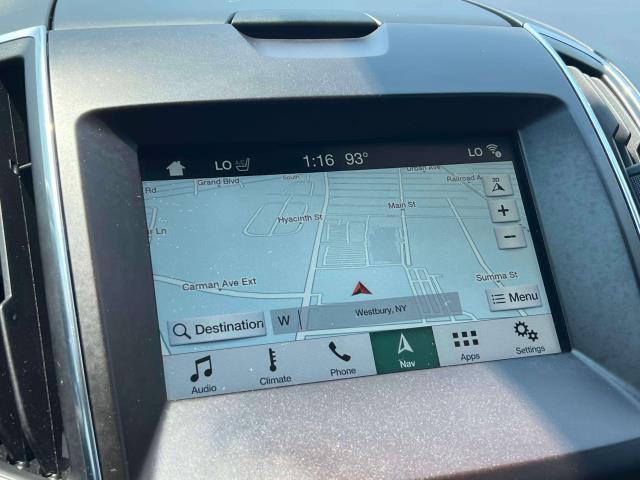 Photo of 2018 Ingot Silver Ford Edge