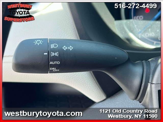 Photo of 2023 Gray Toyota RAV4 Hybrid