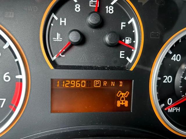 Photo of 2008 BLACK Nissan Titan