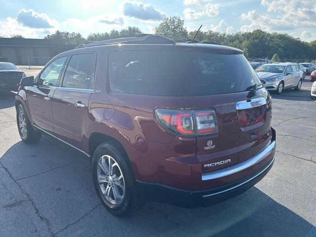 Photo of 2015 RED GMC Acadia