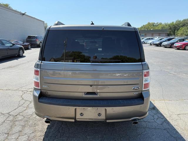 Photo of 2014 GREY Ford Flex