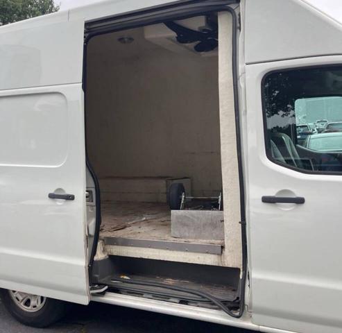 Photo of 2018 Glacier White Nissan NV Cargo NV2500 HD