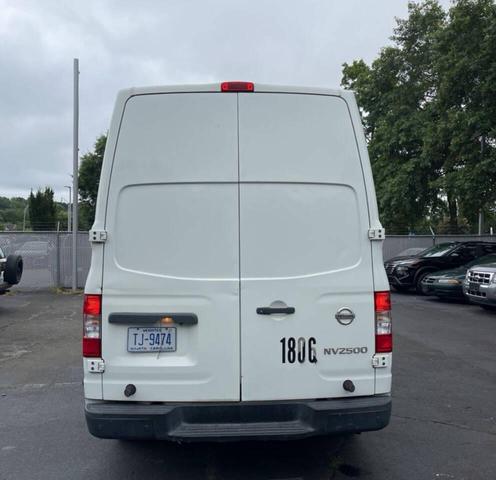 Photo of 2018 Glacier White Nissan NV Cargo NV2500 HD