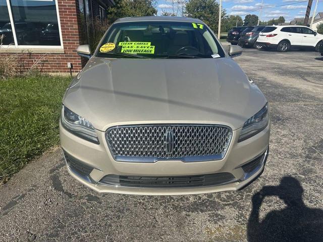 Photo of 2017 Tan Lincoln MKZ Hybrid