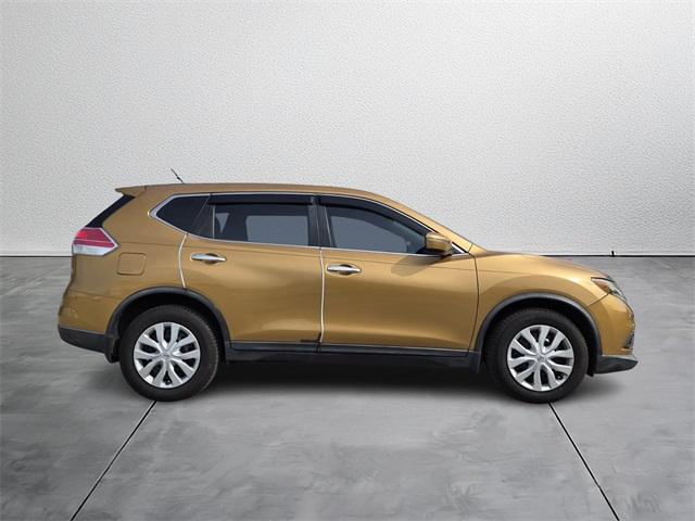 Photo of 2015 Saharan Sun Nissan Rogue