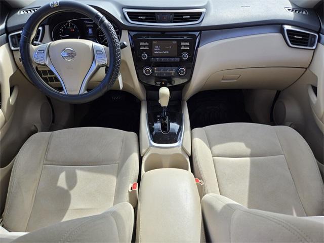 Photo of 2015 Saharan Sun Nissan Rogue