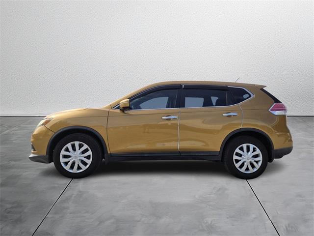 Photo of 2015 Saharan Sun Nissan Rogue