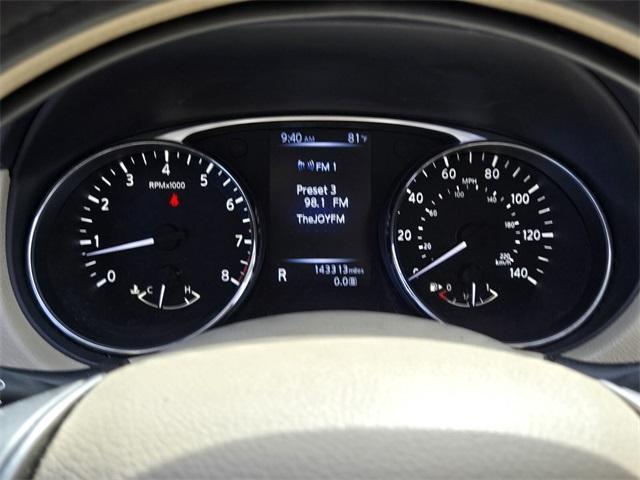 Photo of 2015 Saharan Sun Nissan Rogue