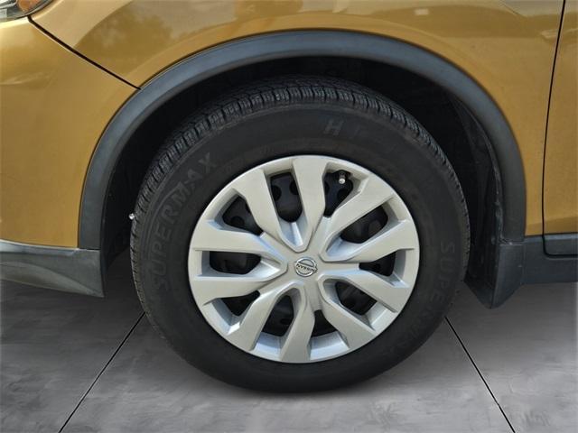 Photo of 2015 Saharan Sun Nissan Rogue