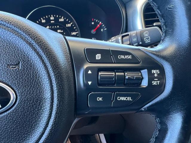 Photo of 2016 MAROON Kia Sorento