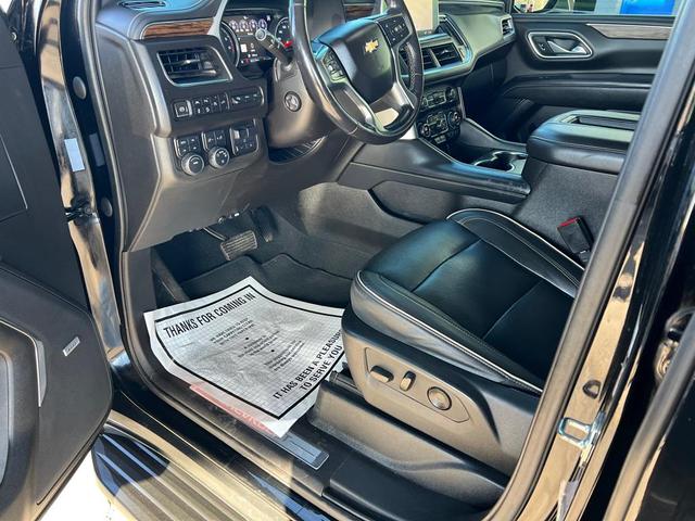 Photo of 2021 Black Chevrolet Suburban