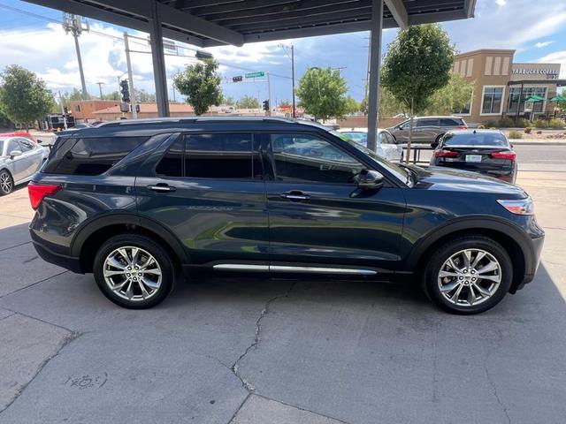 Photo of 2022 BLUE Ford Explorer