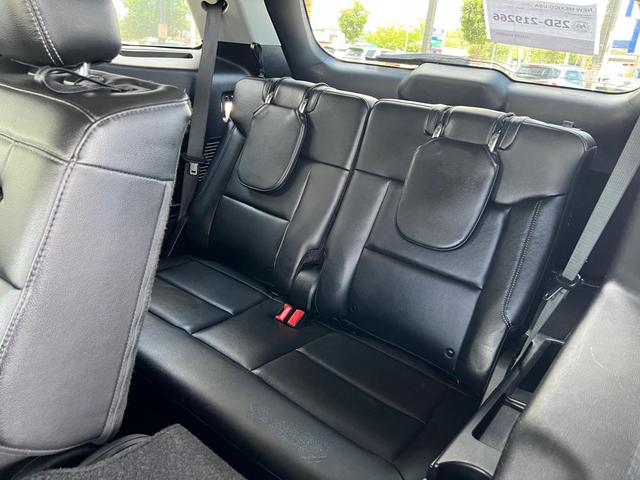 Photo of 2022 BLUE Ford Explorer