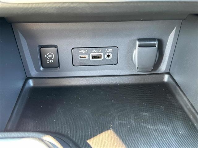 Photo of 2025 Atlantic Gray M Nissan Sentra