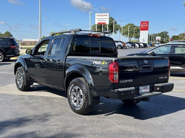 Photo of 2020 Magnetic Black Nissan Frontier