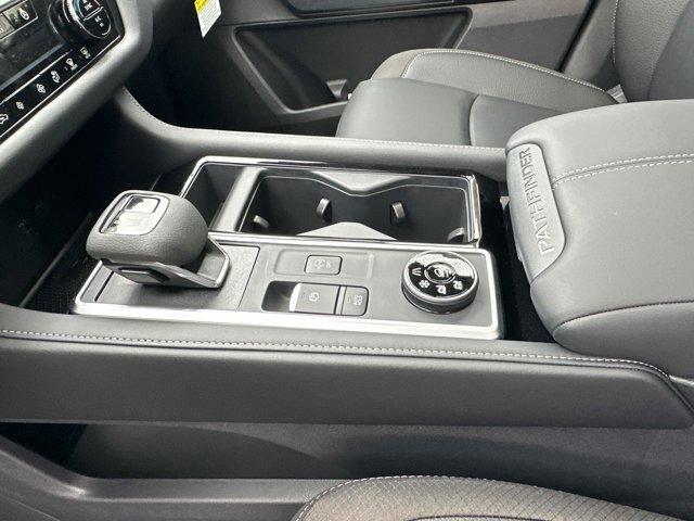 Photo of 2025 Black Nissan Pathfinder