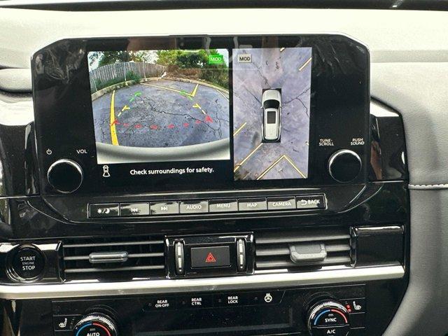 Photo of 2025 Black Nissan Pathfinder