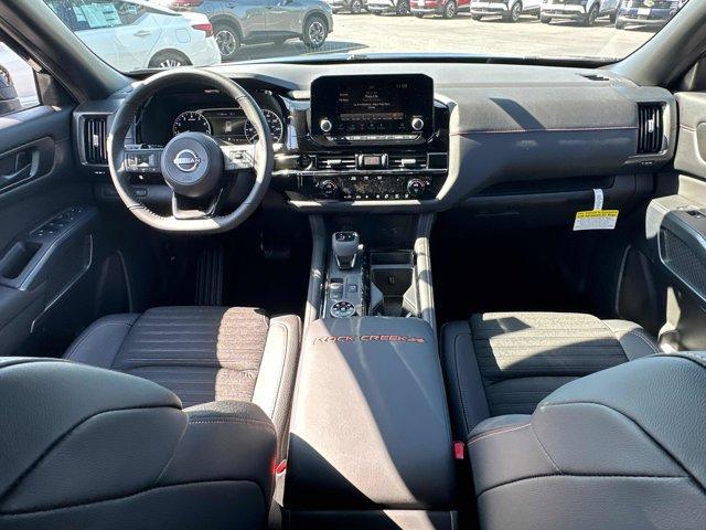 Photo of 2025 Black Nissan Pathfinder