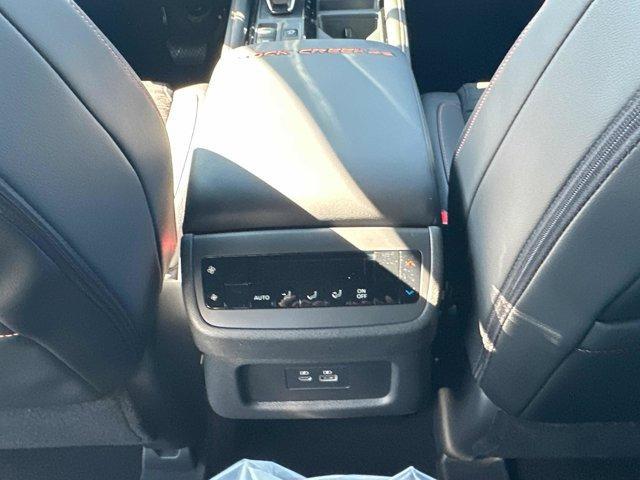 Photo of 2025 Black Nissan Pathfinder