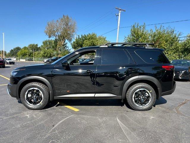 Photo of 2025 Black Nissan Pathfinder