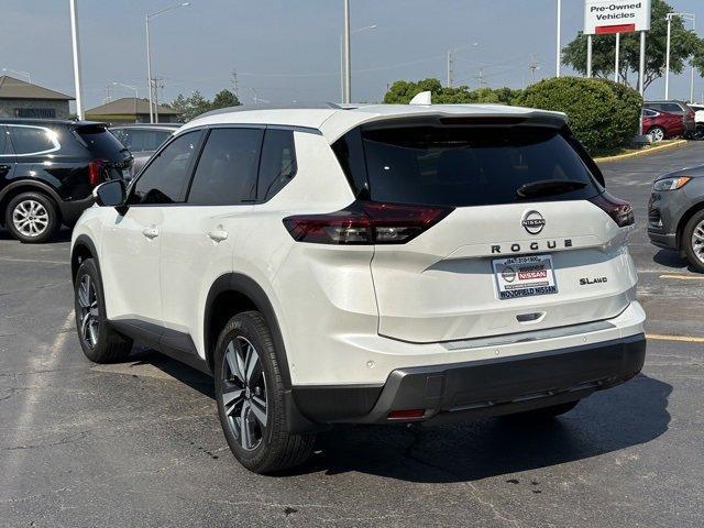 Photo of 2024 Everest White P Nissan Rogue