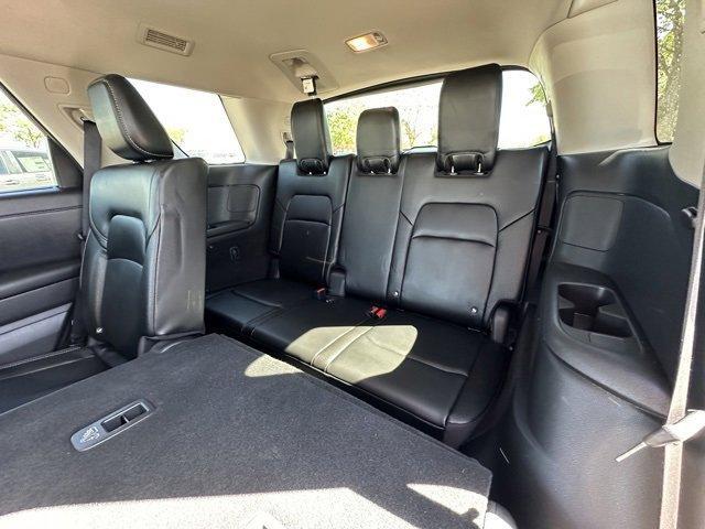 Photo of 2023 Scarlet Ember Nissan Pathfinder