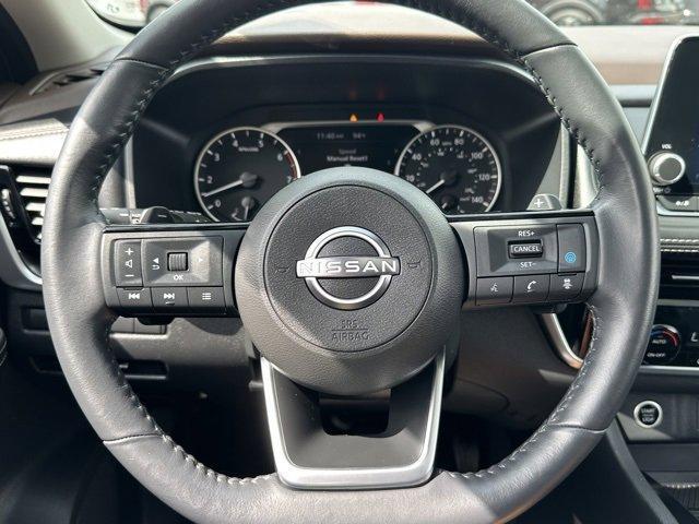 Photo of 2023 Black Nissan Rogue