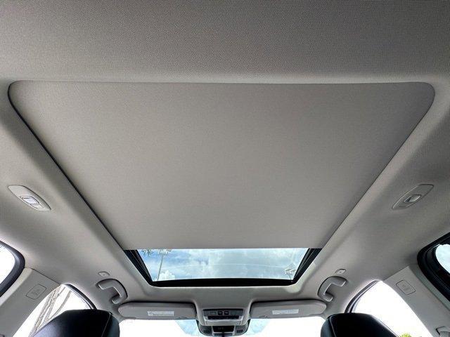 Photo of 2023 Black Nissan Rogue