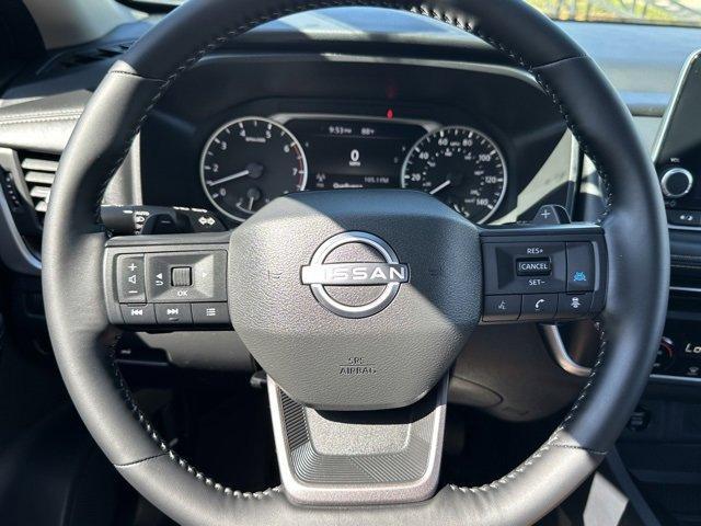 Photo of 2025 Everest White P Nissan Rogue