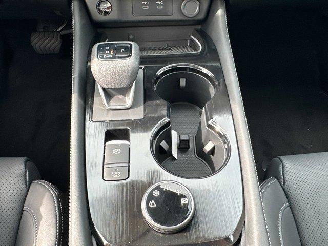 Photo of 2025 Everest White P Nissan Rogue