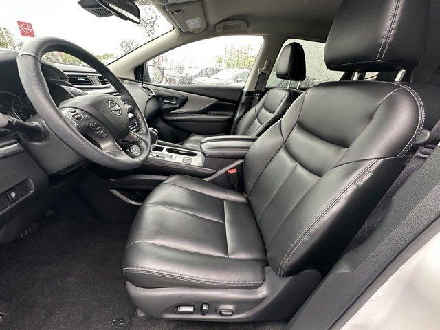 Photo of 2024 White Nissan Murano