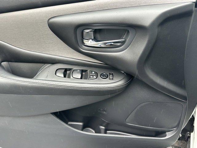 Photo of 2024 White Nissan Murano