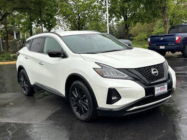 Photo of 2024 White Nissan Murano