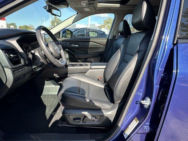Photo of 2023 Caspian Blue Nissan Rogue