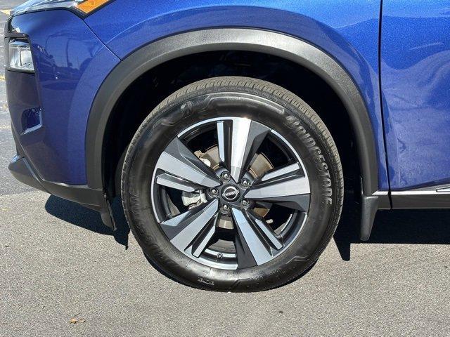 Photo of 2023 Caspian Blue Nissan Rogue