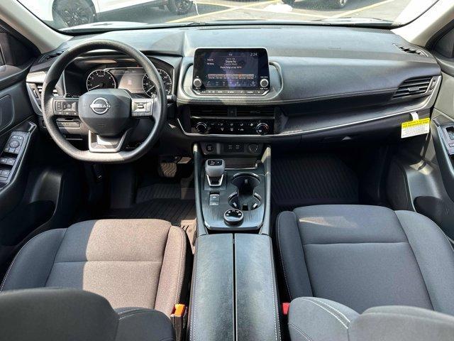 Photo of 2026 Gun Metallic Nissan Rogue