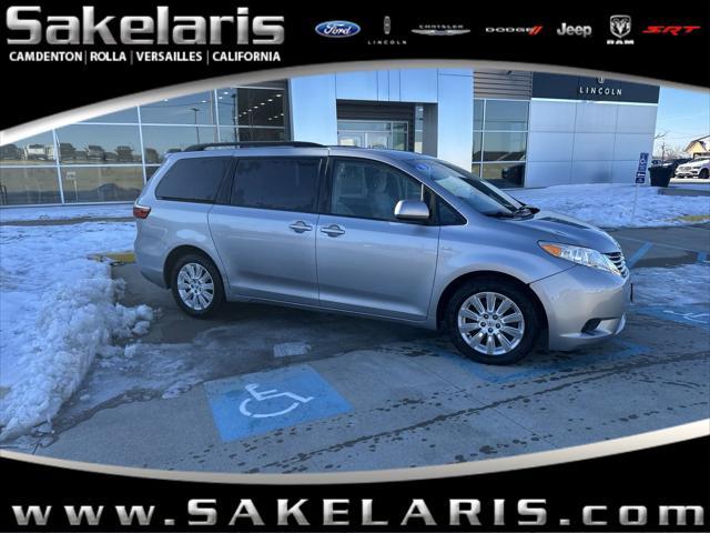 Photo of 2016  Toyota Sienna