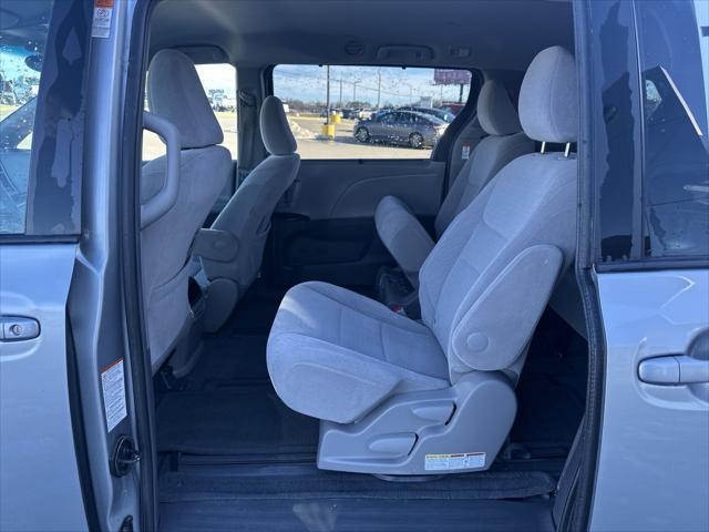 Photo of 2016  Toyota Sienna