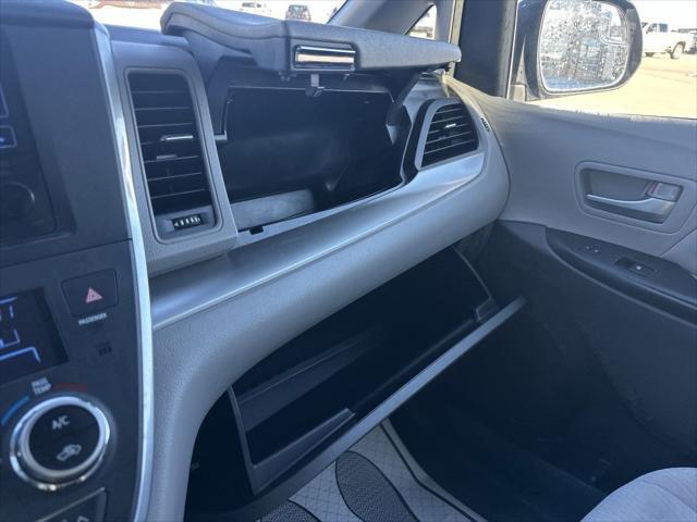 Photo of 2016  Toyota Sienna