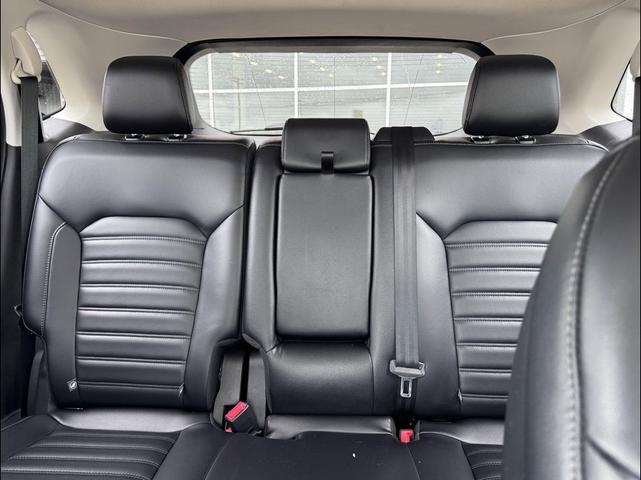 Photo of 2023  Ford Edge