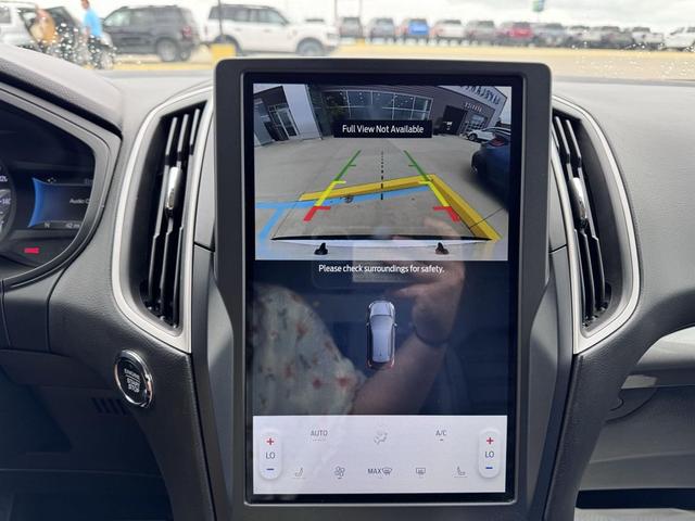 Photo of 2023  Ford Edge