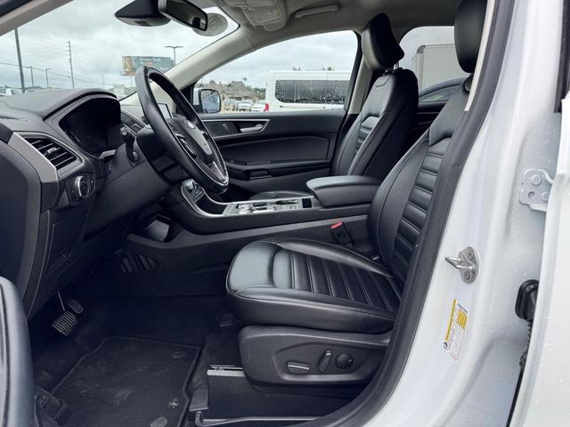 Photo of 2023  Ford Edge