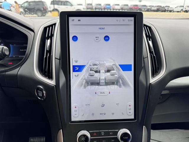 Photo of 2023  Ford Edge