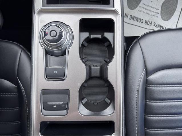Photo of 2023  Ford Edge
