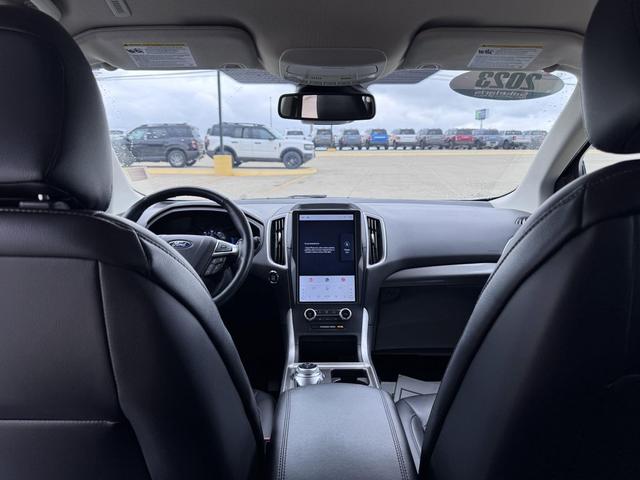Photo of 2023  Ford Edge