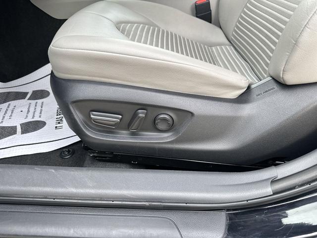 Photo of 2023  Toyota Camry
