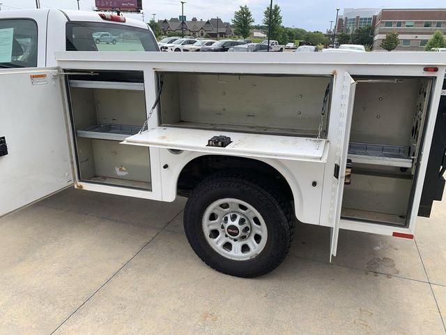 Photo of 2014 Summit White GMC Sierra 3500